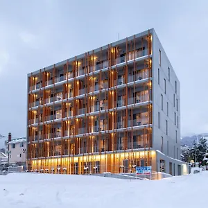 アパートホテル Fenix West, 富良野市